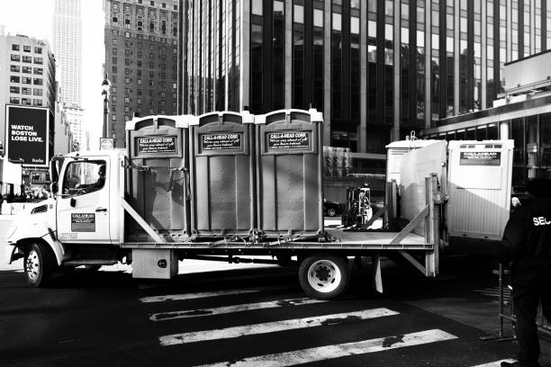 Best Sanitation services for porta potties  in Lenox, IA